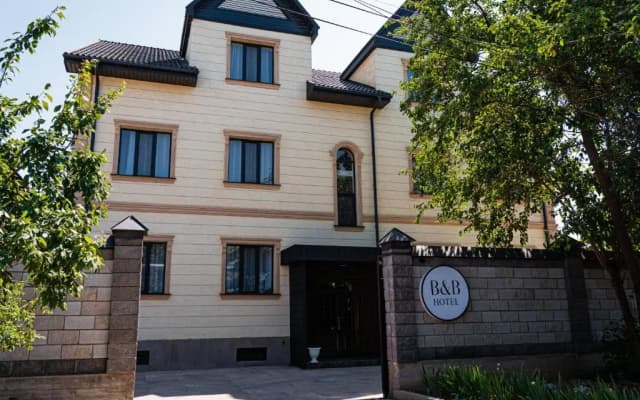 B&B Hotel Shymkent