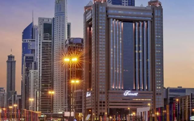 Отель Fairmont Dubai