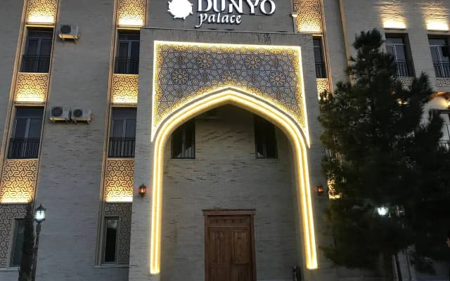 Отель Dunyo Palace