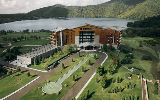 Отель Chenot Palace Gabala 