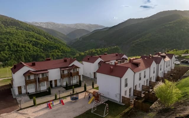 Курортный отель Motives Inn Dilijan