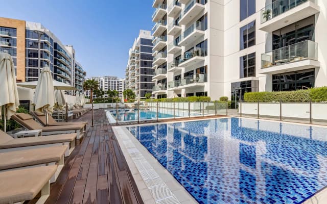 Апарт-отель Globalstay Azizi Riviera 42
