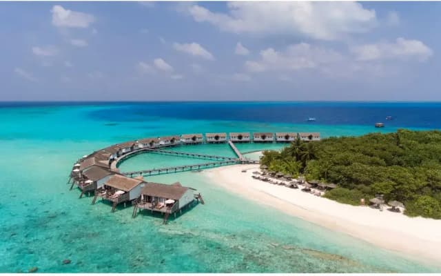 NH Collection Maldives Reethi Resort