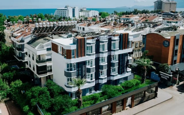Sky Luxe Hotel Konyaaltı