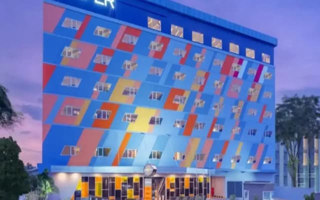 Отель Harper Banjarmasin