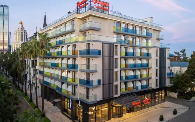 Отель Hampton By Hilton Batumi Center