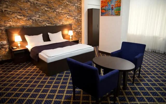 Kristal Inn Hotel