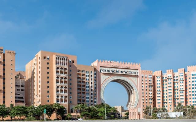 Oaks Ibn Battuta Gate Hotel Dubai