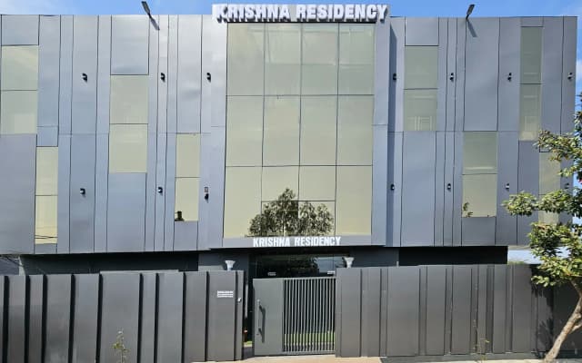 Отель Krishna Residency - A Boutique Hotel