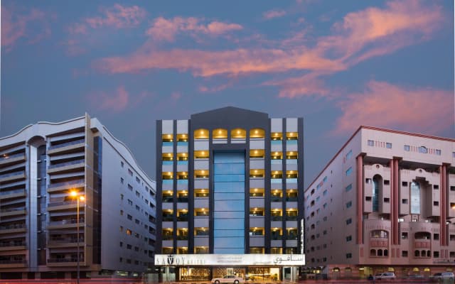 Savoy Suites Hotel Apartment
