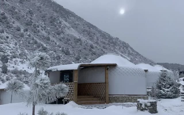 Бунгало Rahmat Yurts