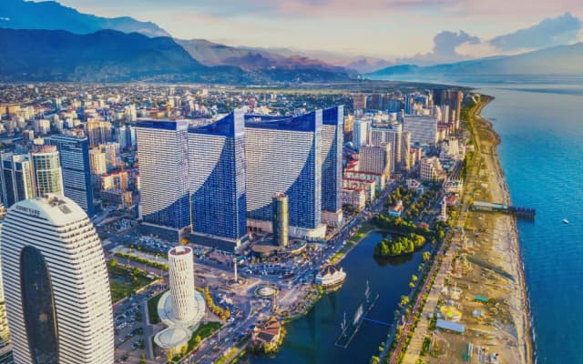Апарт-отель Vista Paradise Orbi City Batumi