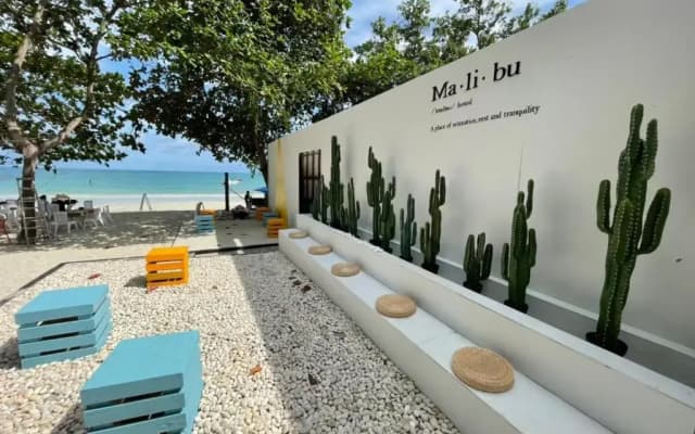 Курортный отель Malibu Samed resort