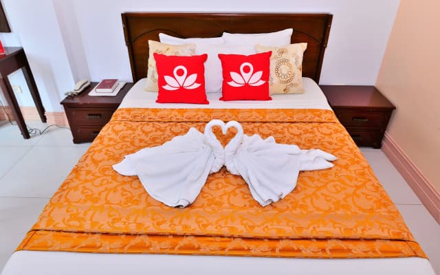 Отель ZEN Rooms Bora Sky