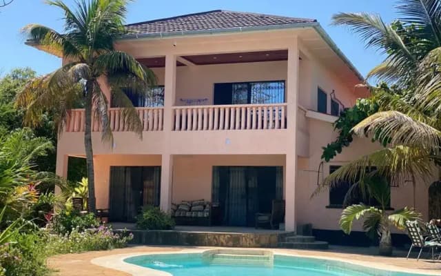 Бутик-Отель Tradewinds Lodge Diani Beach Kenya