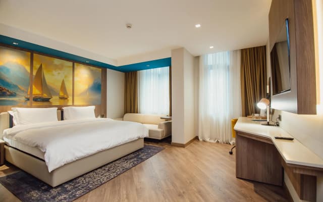 Отель La Quinta By Wyndham Batumi