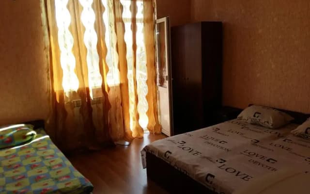 Na Giatsintovoj Guest House