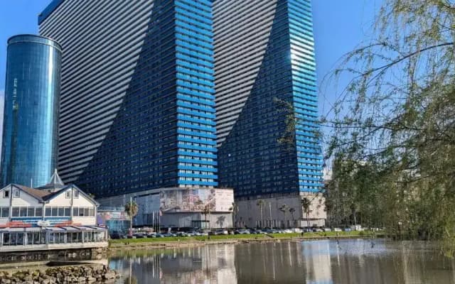 Апарт-отель Orbi City