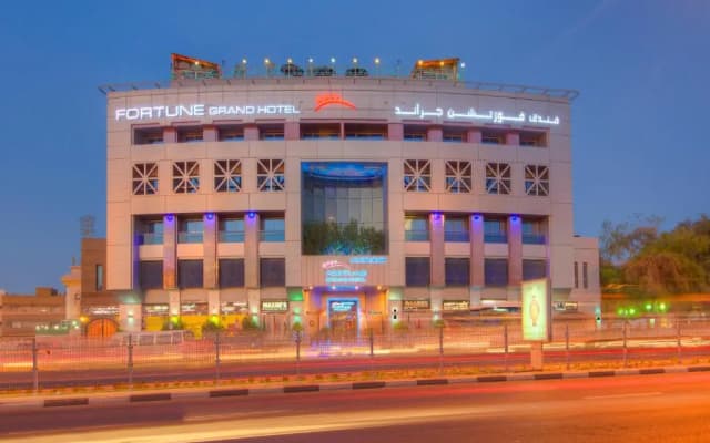 Fortune Grand Hotel Dubai by Omega Hotels