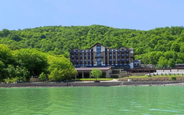 Отель Macara Village Resort