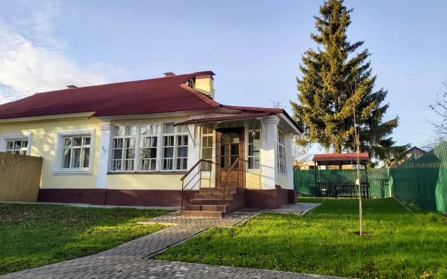 Дом у Коломенского Кремля