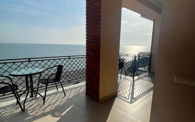 Мини-отель Leon Beach Hotel