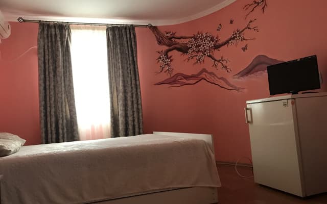 Kristall Guest House