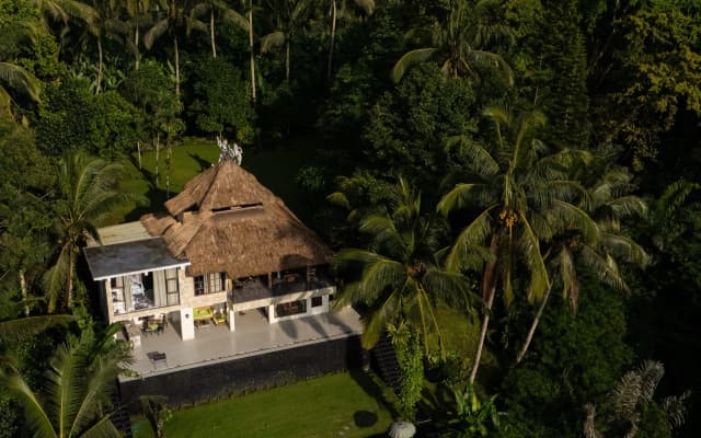 Вилла Serenity Jungle Residence