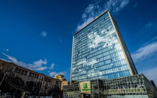 Отель Holiday Inn Тбилиси