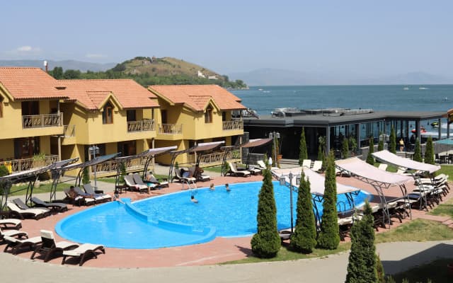 Отель Best Western Bohemian Resort