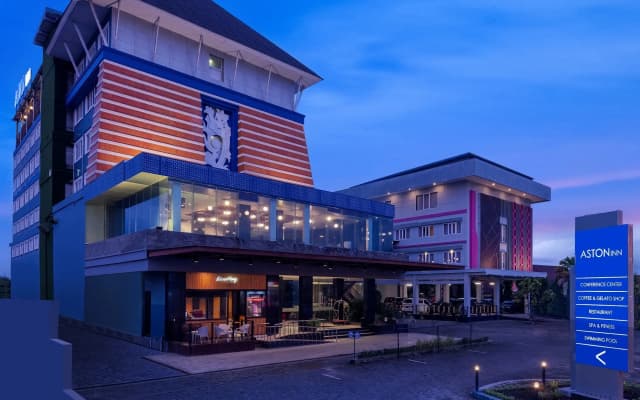 Отель Aston Inn Cilacap