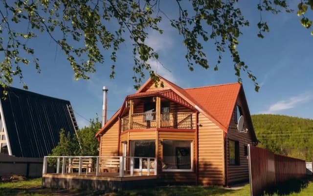 Семейно-Туристический загородный клуб Карамелькино Коттедж 2