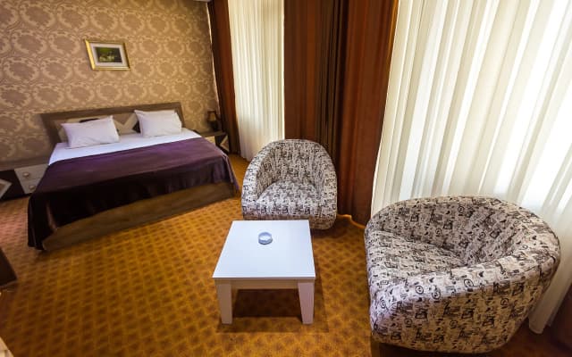 Amazon Hotel