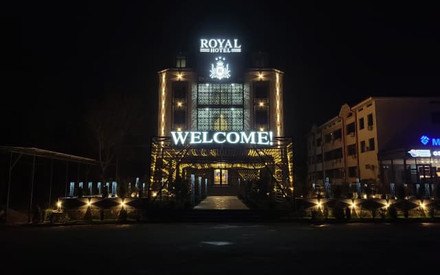 Отель Royal Hotel Navoiy