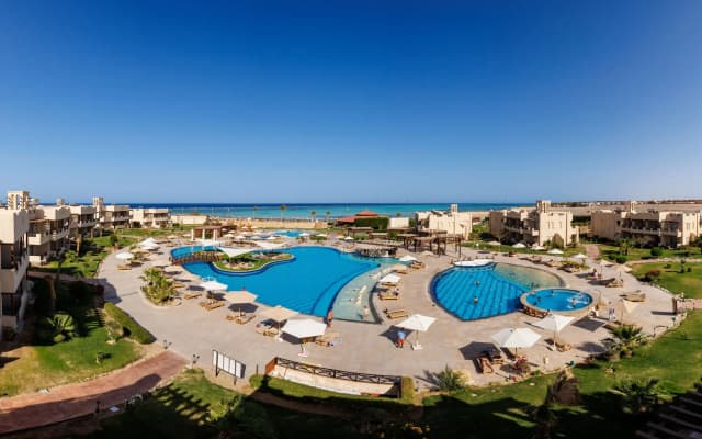 Курортный отель True Beach Resort