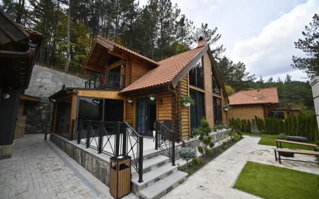 Бутик-отель La Foresta Dilijan Family & Friends