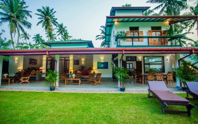 Вилла South Point Surf House - 5 bedrooms sleeps 14