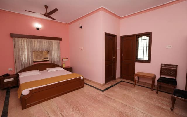 Гостевой дом Lloyds Krishna Street T. Nagar
