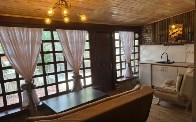 Отель Safari House Tbilisi - Wine & Family