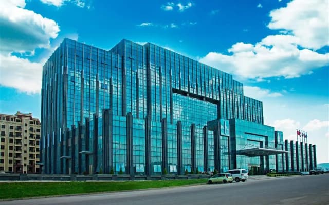 Отель Hotels & Preference Hualing Tbilisi