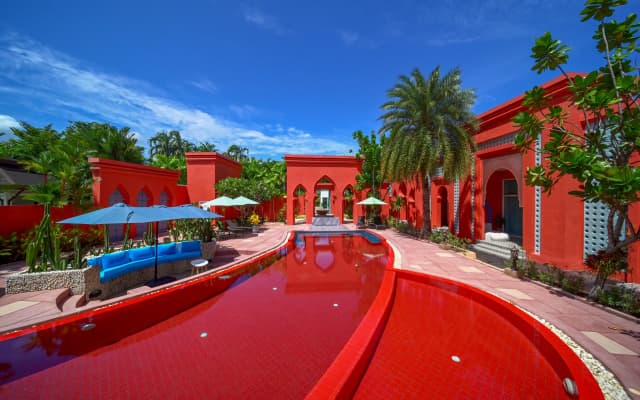 Курортный отель The Kiri Villas Resort