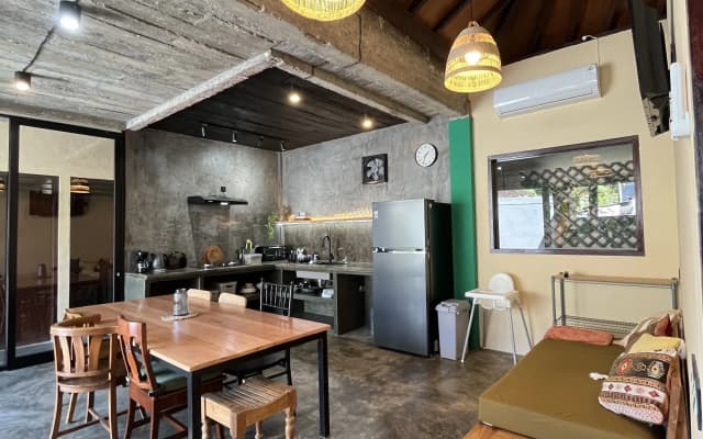 Частный Дом 4BR Bali House Nusa Dua Beach 850m