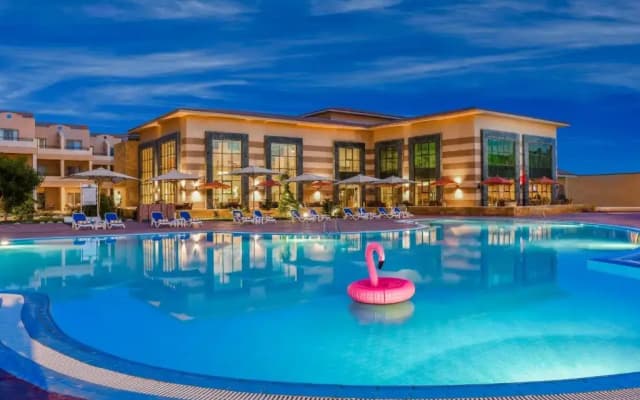 Курортный отель Aura Resort Sidi Abdel Rahman - El Alamein