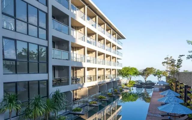 Mayaana Beach Resort Pattaya