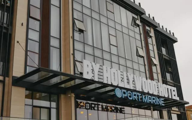 Отель Port Marine By Hollywood
