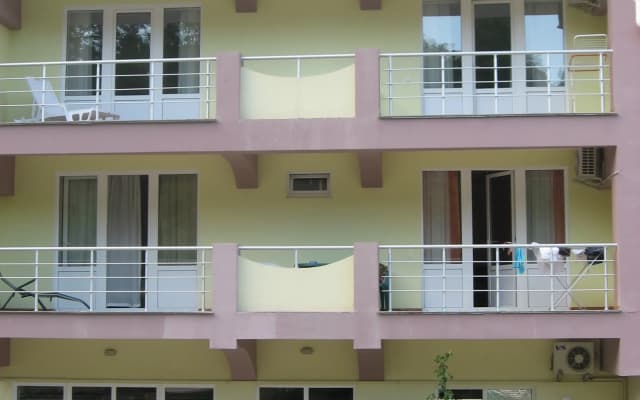 Hotel Raduga