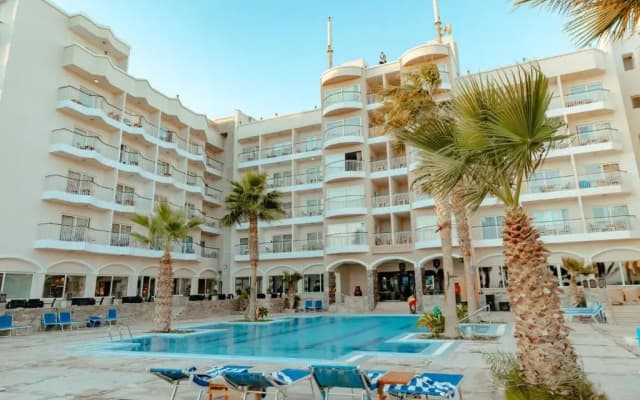 Курортный отель Royal Star Beach Resort