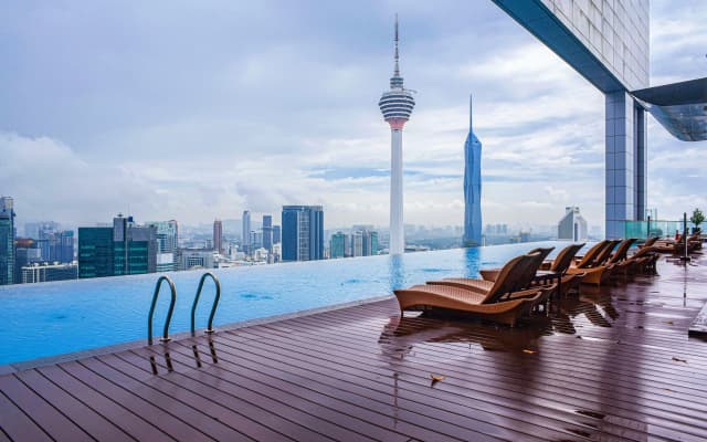 Отель Happy Suite at Platinum KLCC