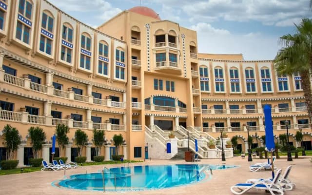 Отель Helnan Dreamland Hotel