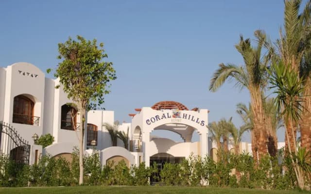 Отель Coral Hills Resort